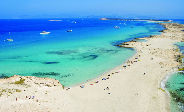 FORMENTERA WITH TOTALLY FREEDOM, EXPERIENCE FORMENTERA BUS